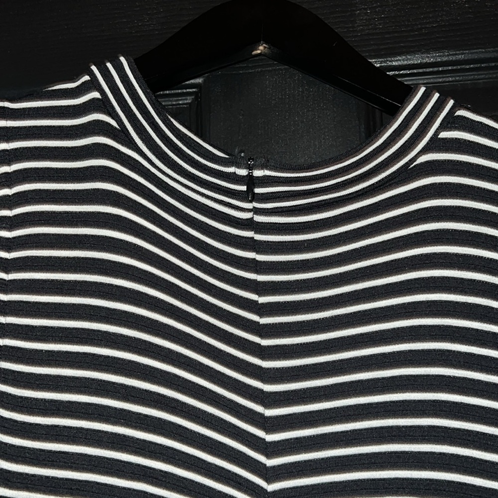 WHBM Ribbed Tank Tunic - Picture 5 of 6